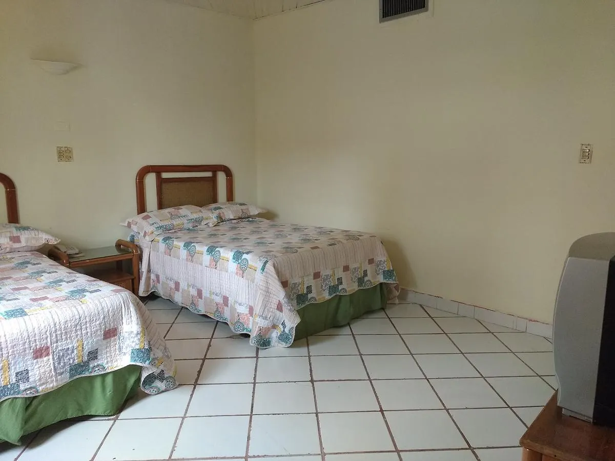 Apartahotel Miramar San Andres  Hotel San Andres (San Andres and Providencia Islands)
