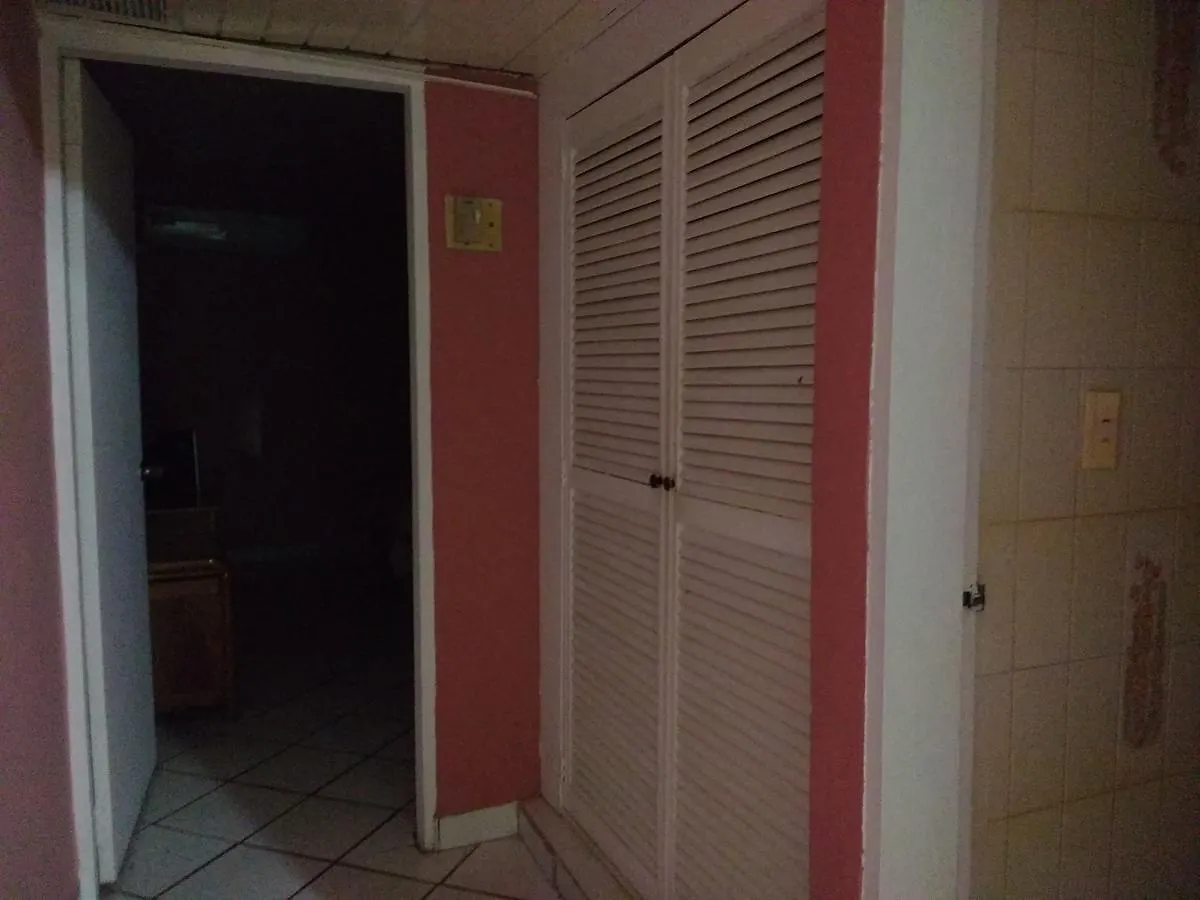 ** Hotel Apartahotel Miramar San Andres  Colombia